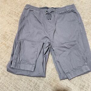 Gently used mens Gap jogger pants…grey…size large